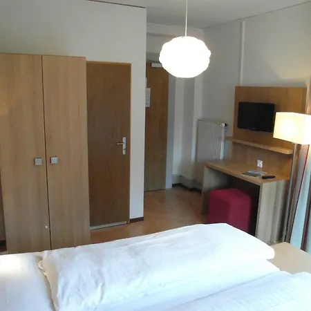 Hotel Waldhotel Unspunnen 2*